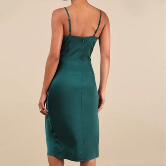 Lulus NWOT Hollywood Woman Forest Green Satin Cowl Neckline Midi Dress Medium - Picture 7 of 10